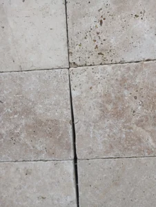 pave travertin