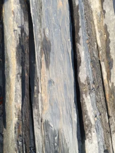 piquet de schiste bout brut