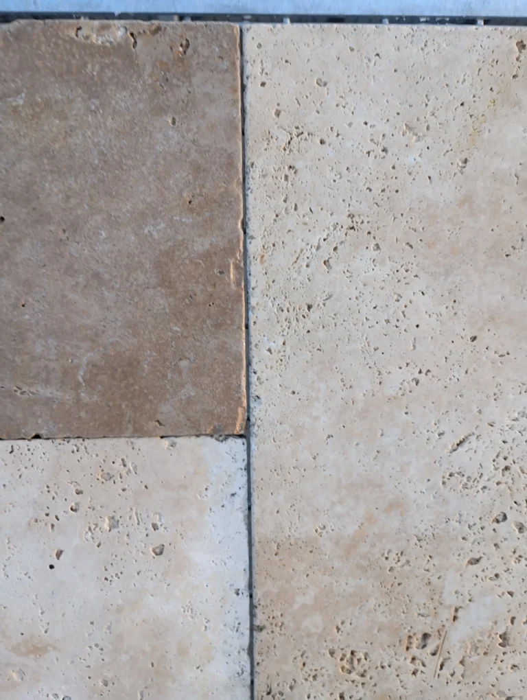 dallage et margelle travertin mixte