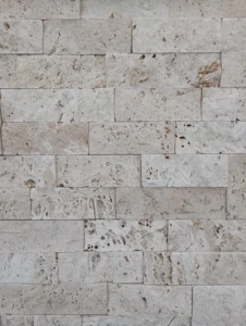 parement travertin beige