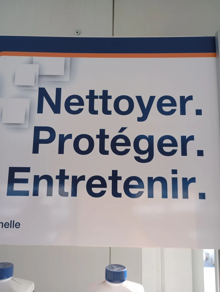 Produits Entretien Pierre et Dallage