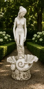 femme avec deux coquilles vieilli n° 381
